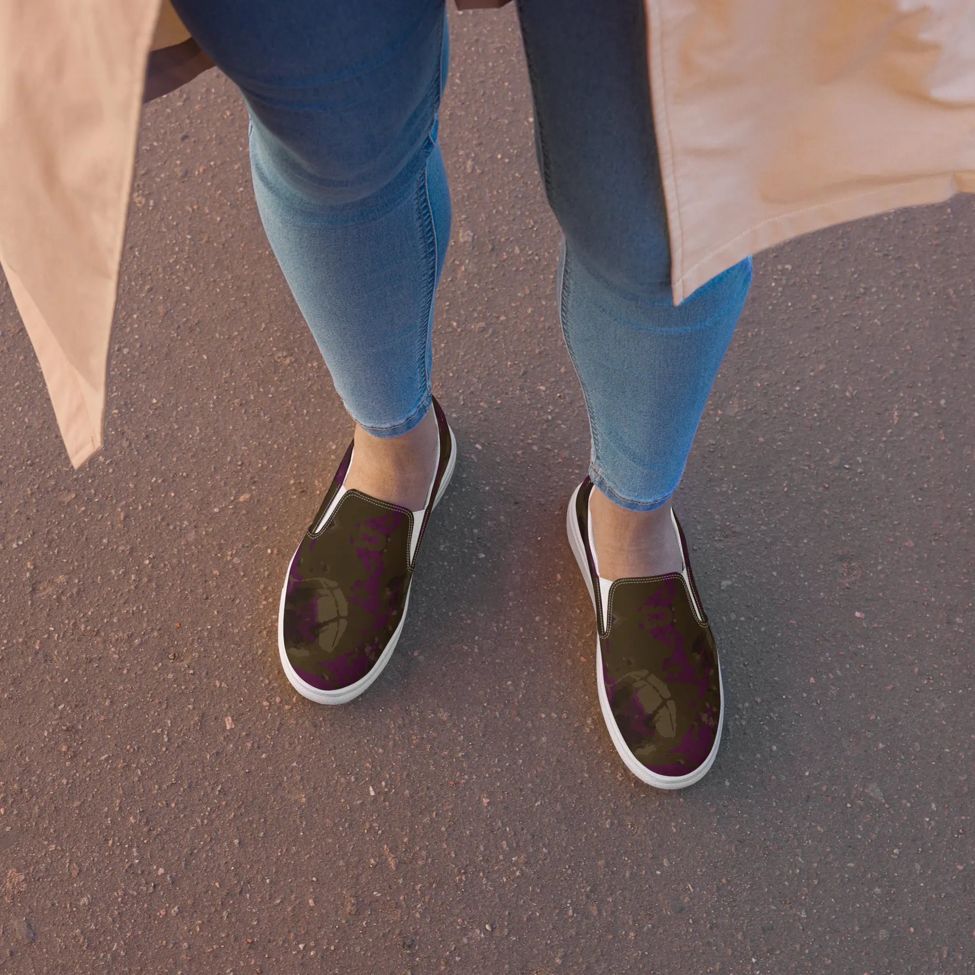 Womens slip-on canvas shoes GeorgeKenny Design